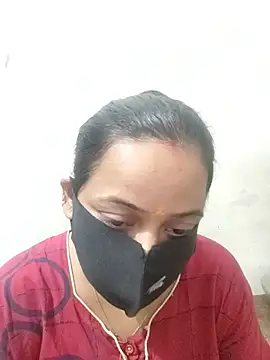 ninadi_hot webcam