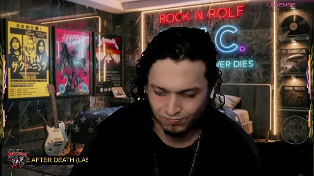 chino_roz webcam