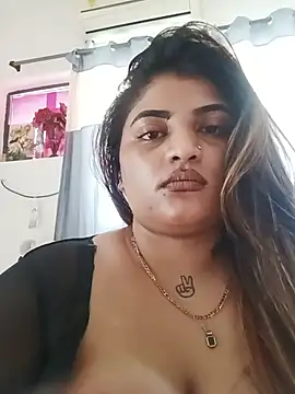 Sanaya_Gil