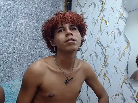 Bella_trans19 webcam