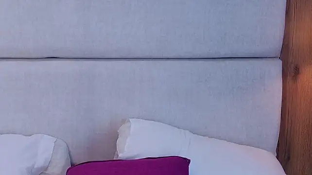 AmmyJones_ webcam