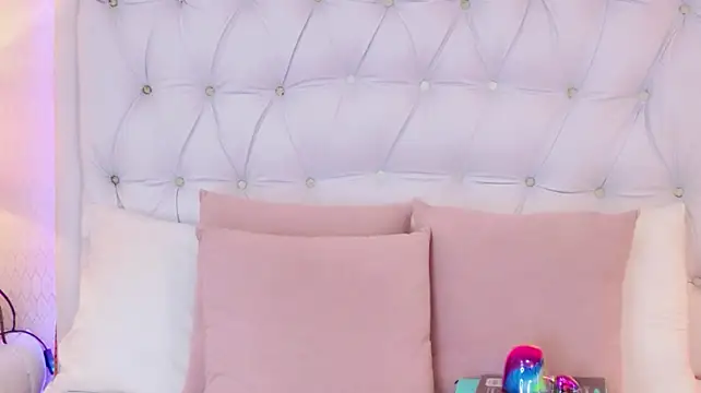 AntonellaEscudero webcam