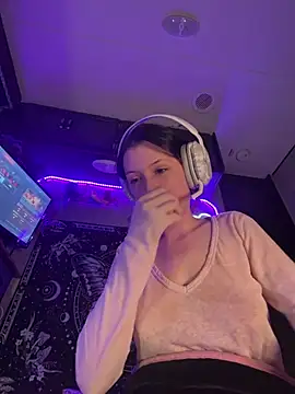 Lilactease webcam
