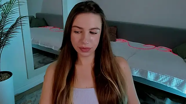 Charmingmissmelissa webcam