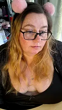 Iceprincess2bad4u webcam