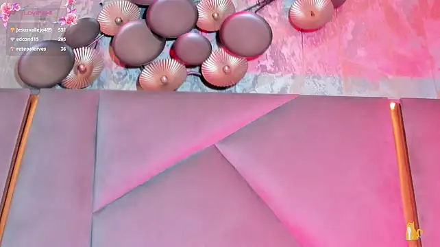 KimDevinne webcam