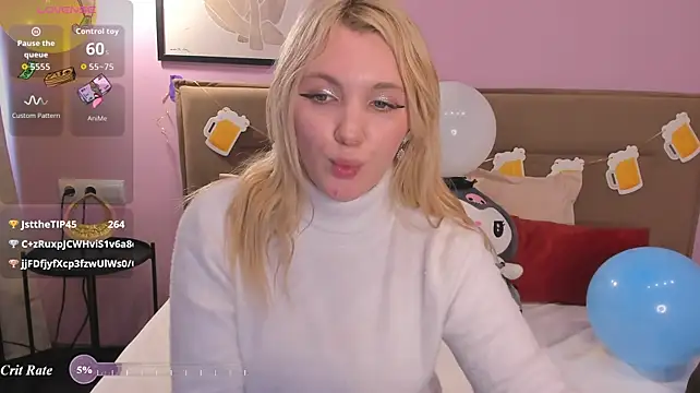 Fluffy_Monica webcam