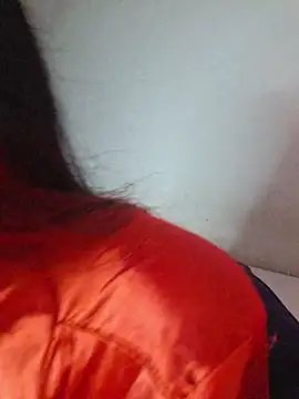 carolinerue live cam on StripChat