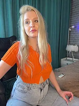 Hot_blondie webcam