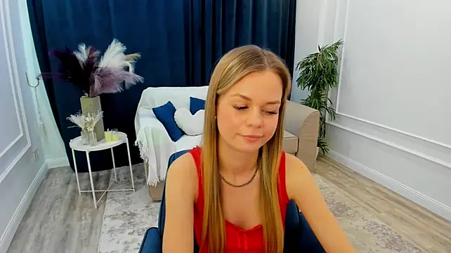 MidnighteAura live cam on StripChat