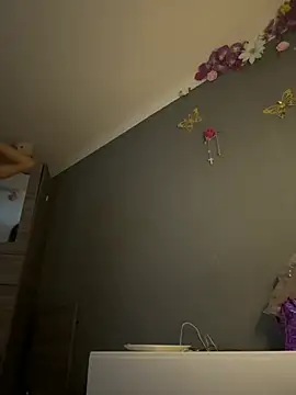 Michelle_dial webcam