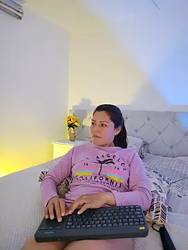 NatyBliss_gh webcam