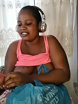 JuicyHoney_01 webcam