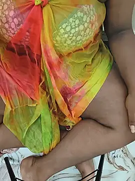 tamil_Anusri_couple live cam on StripChat