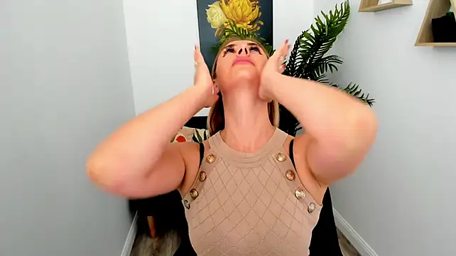 PassionGlow live cam preview