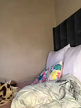 Nicole-Liam- webcam