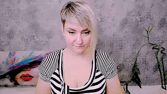 Djullia webcam