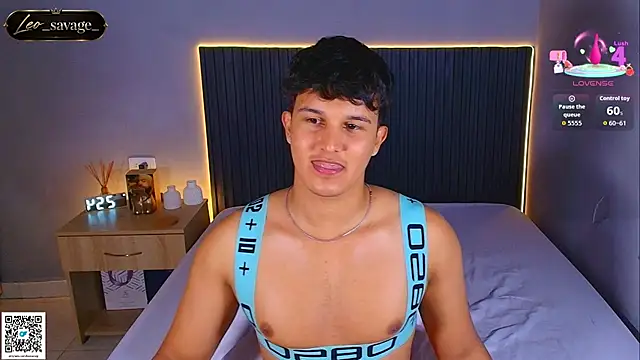 leo_savage_'s live room