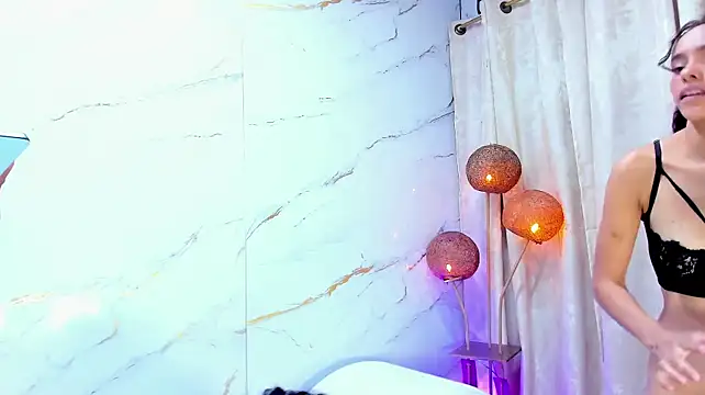 AmazingOrgasm webcam
