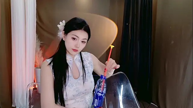 Banana-Milk69 live cam on StripChat