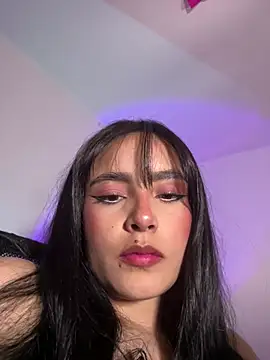 salome_polaniiee (F young) - Finger Pussy 🔥🔥🔥