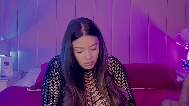 MollyBigBoobs12 webcam