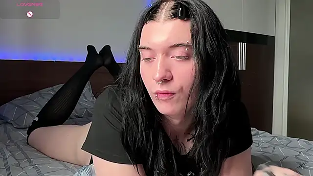 Vailyreb_ webcam