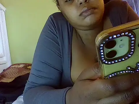 sexychubby22 webcam