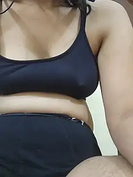 CuteSarikaLIVE webcam