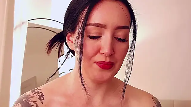 ZoeNickels 🤷 live online chat