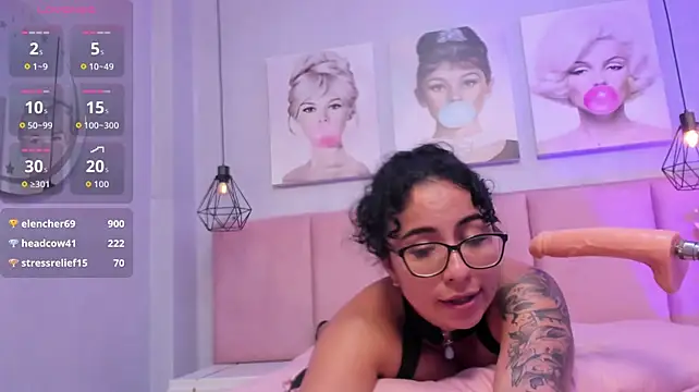 sarah_sluty webcam