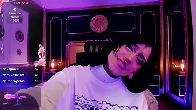 Kat_VonDe