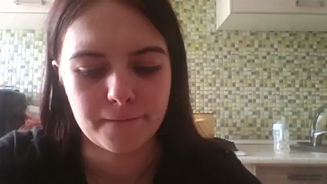 KikiAmino webcam