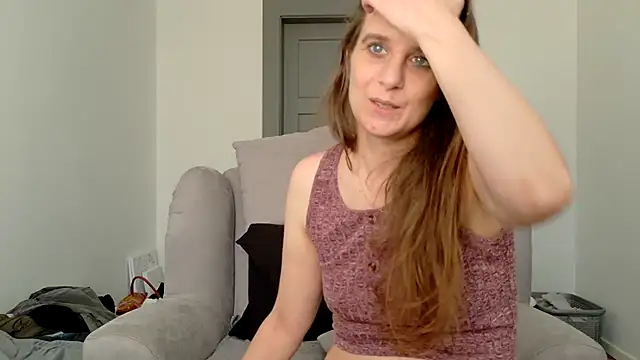 Chantalee webcam