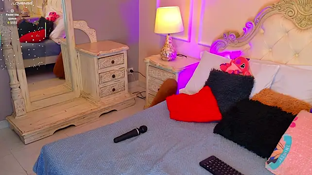 MalaikaBrown webcam