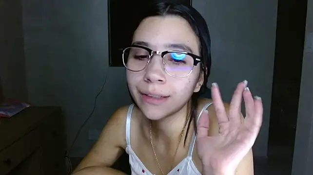 mia__lopez_ webcam