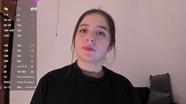 Sabrina_Lennox webcam