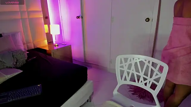 Brenda_Thomp webcam