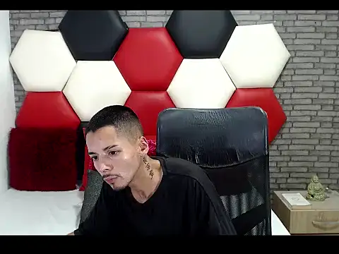Thristan05 webcam