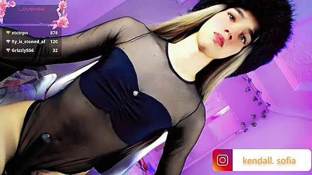 Sophiaa_doll_