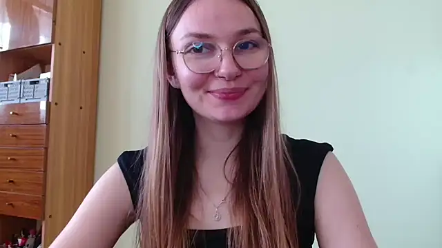 LooveELLYx webcam
