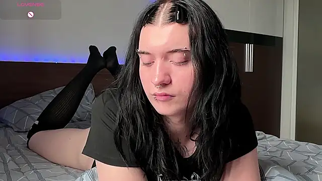 Vailyreb_ webcam