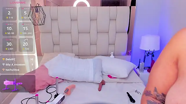 naomi_sinner webcam