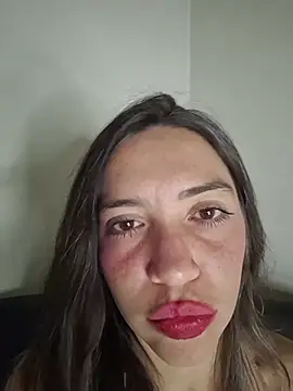 loveuu-bae webcam