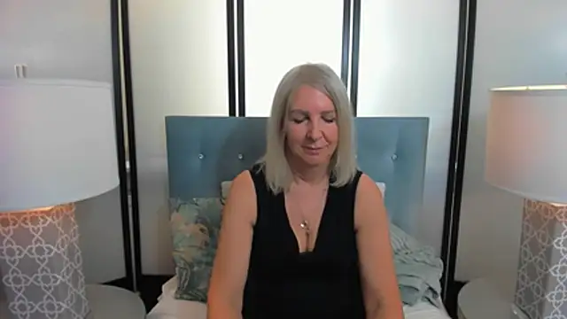 EricaTop webcam