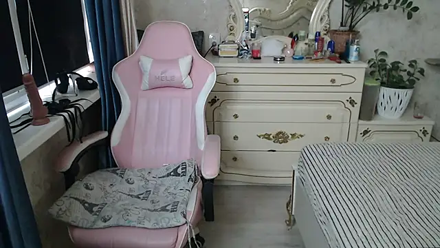 SexyLena77777 webcam