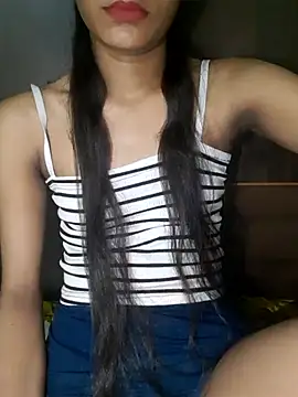 Monika_my_Darling@xh live cam on StripChat
