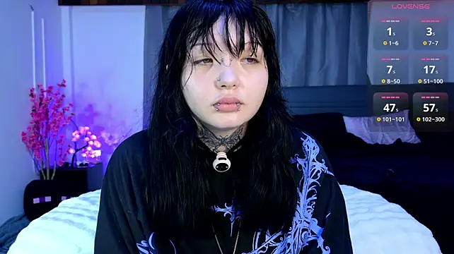 Lein_Bone live cam on StripChat