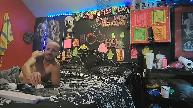 DaddyAndSplashQueen webcam
