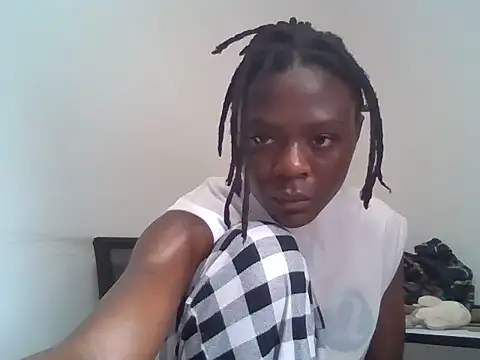 yourslut-Aisha webcam